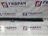 Рейлинг левый Opel Zafira B 1732285