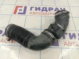 Патрубок воздушного фильтра Opel Zafira B 835641