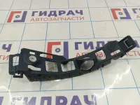 Направляющая заднего бампера правая Opel Zafira B 13125044