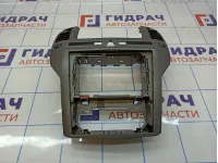 Накладка декоративная на торпедо центральная Opel Zafira B 7209096