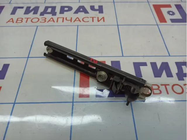 Механизм регулировки ремня безопасности Opel Zafira B 13193568
