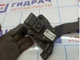 Педаль газа Opel Zafira B 9202342