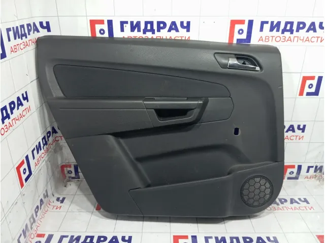Обшивка двери задней левой Opel Zafira 7231593
