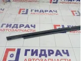 Накладка стекла переднего правого Opel Zafira 5154116