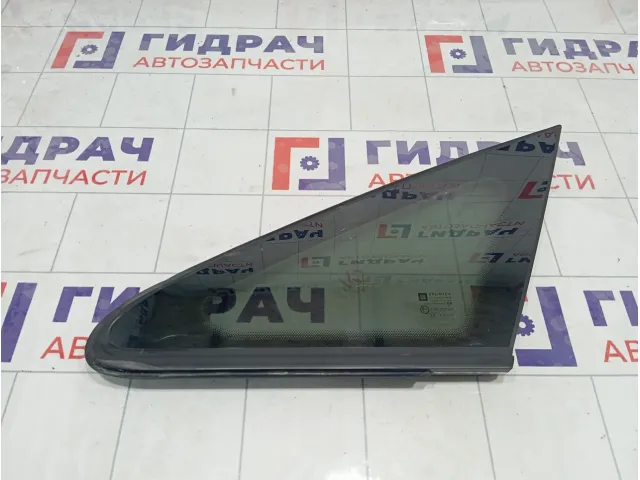 Стекло кузовное глухое (форточка) переднее левое Opel Zafira 161153