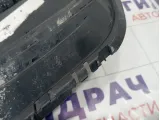 Решетка радиатора Opel Zafira 1320372