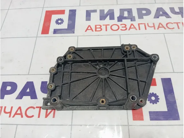 Кронштейн блока управления двигателем Opel Zafira 55560396