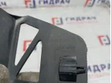 Кронштейн бампера переднего центральный Opel Zafira 13247325