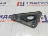 Кронштейн балки передний левый Opel Zafira 302038