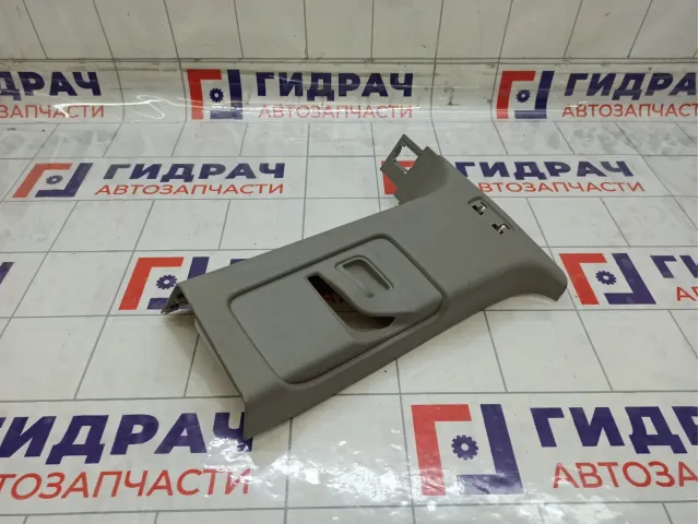 Обшивка стойки задней левой верхняя Opel Zafira 7226307