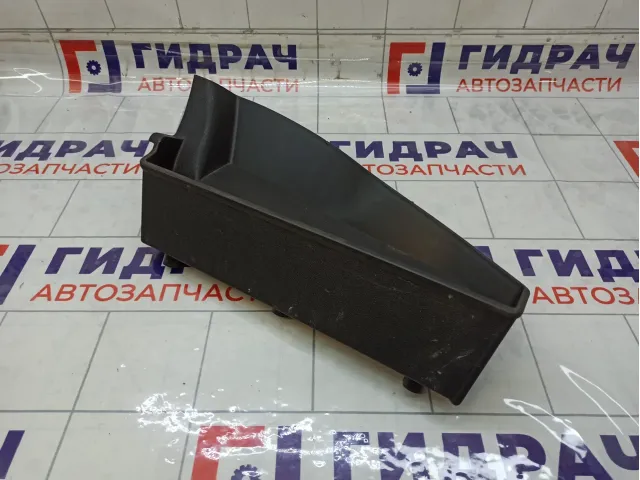 Накладка сиденья заднего левого Opel Zafira 13248992