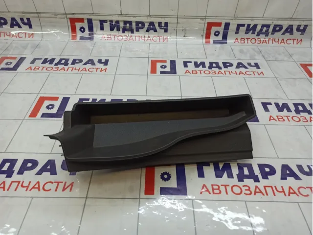 Накладка сиденья заднего правого Opel Zafira 13248991