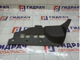 Накладка торпедо правая Opel Zafira 13162528
