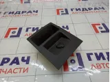 Накладка консоли задняя Opel Zafira 13162600