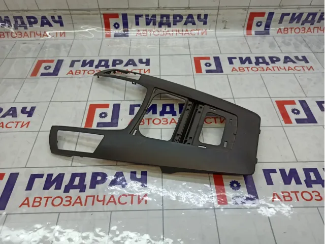 Накладка торпедо Opel Zafira 7209648