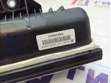 Подушка безопасности пассажирская (в торпедо) Opel Zafira 13111177