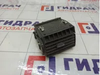 Дефлектор воздушный левый Opel Zafira 6814670