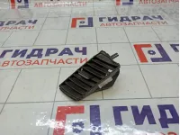 Дефлектор воздушный правый Opel Zafira 6814870