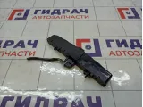Кнопка аварийной сигнализации Opel Zafira 13100109