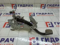 Педаль тормоза Opel Zafira 24463406