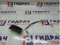 Кнопка открывания багажника Opel Zafira 6240372