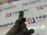 Форсунка инжекторная Opel Zafira 821358
