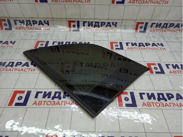 Стекло кузовное глухое (форточка) правое Opel Zafira 5161478