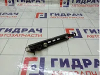 Механизм регулировки ремня безопасности передний Opel Zafira 13166032
