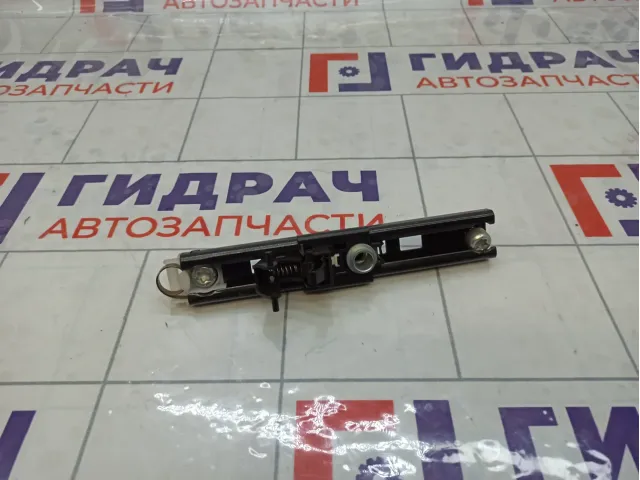 Механизм регулировки ремня безопасности задний Opel Zafira 13193568