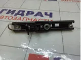 Механизм регулировки ремня безопасности задний Opel Zafira 13193568