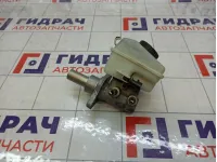 Цилиндр тормозной главный Opel Zafira 558177