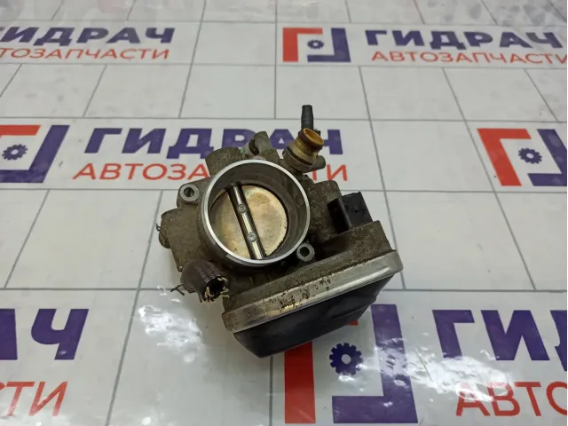 Дроссельная заслонка Opel Zafira 5825259