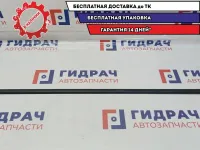 Накладка стекла переднего левого Opel Zafira 2 5154115. Без уплотнителя стекла.