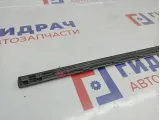 Накладка стекла заднего левого Opel Zafira 2 5154113. Без уплотнителя стекла.