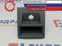 Накладка в консоль Opel Zafira 2 5196545. Царапины.
