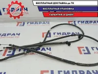 Трос стояночного тормоза Opel Zafira 2 13340391.