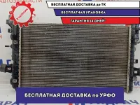 Радиатор основной Opel Zafira 2 1300266.