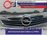 Решетка радиатора Opel Zafira 2 13247331. Дефекты.