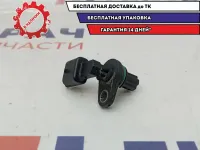 Датчик положения распредвала Opel Zafira 2 55352609.