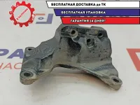 Кронштейн двигателя правый Opel Zafira 2 13257618.