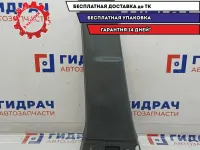 Обшивка стойки средней левой нижняя Opel Zafira 2 7226303. Царапина.