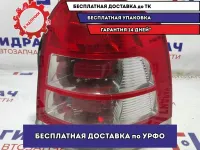 Фонарь задний правый Opel Zafira 2 1222260.