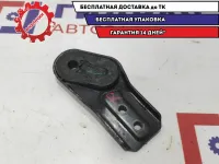 Кронштейн радиатора правый Opel Zafira 2 13153540.