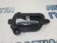 Ручка двери внутренняя левая Mitsubishi Outlander XL 5716A087XA.