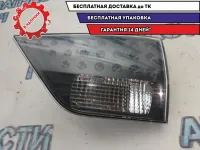 Фонарь задний внутренний правый Mitsubishi Outlander XL 8331A064.