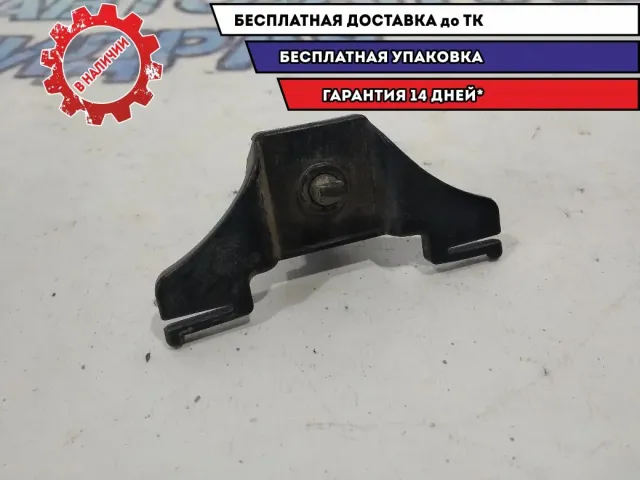 Замок лючка бензобака Mitsubishi Outlander XL MR303200.