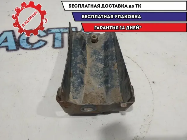 Кронштейн переднего бампера Mitsubishi Outlander XL 6400A779