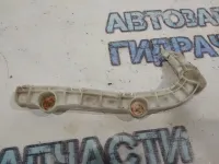 Кронштейн переднего бампера правый Mitsubishi Outlander XL 6400A588