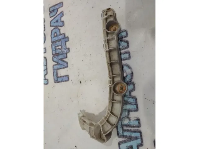 Кронштейн переднего бампера левый Mitsubishi Outlander XL 6400A587