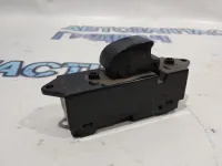 Кнопка стеклоподъемника Mitsubishi Outlander XL 8608A061 Передняя правая.